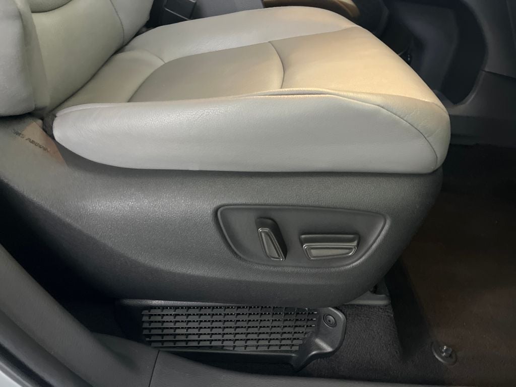 2024 Toyota Sienna XLE 7 Passenger