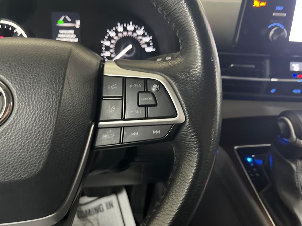 2024 Toyota Sienna XLE 7 Passenger