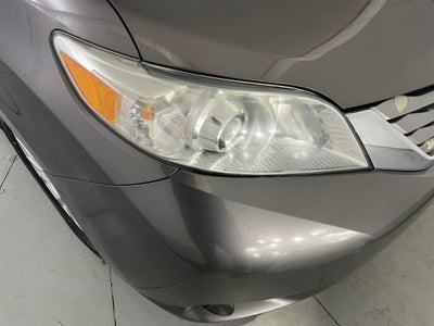 2017 Toyota Sienna XLE 7 Passenger