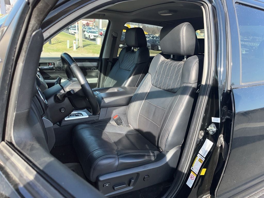 2019 Toyota Tundra Platinum 5.7L V8