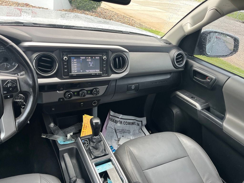 2017 Toyota Tacoma SR5 V6