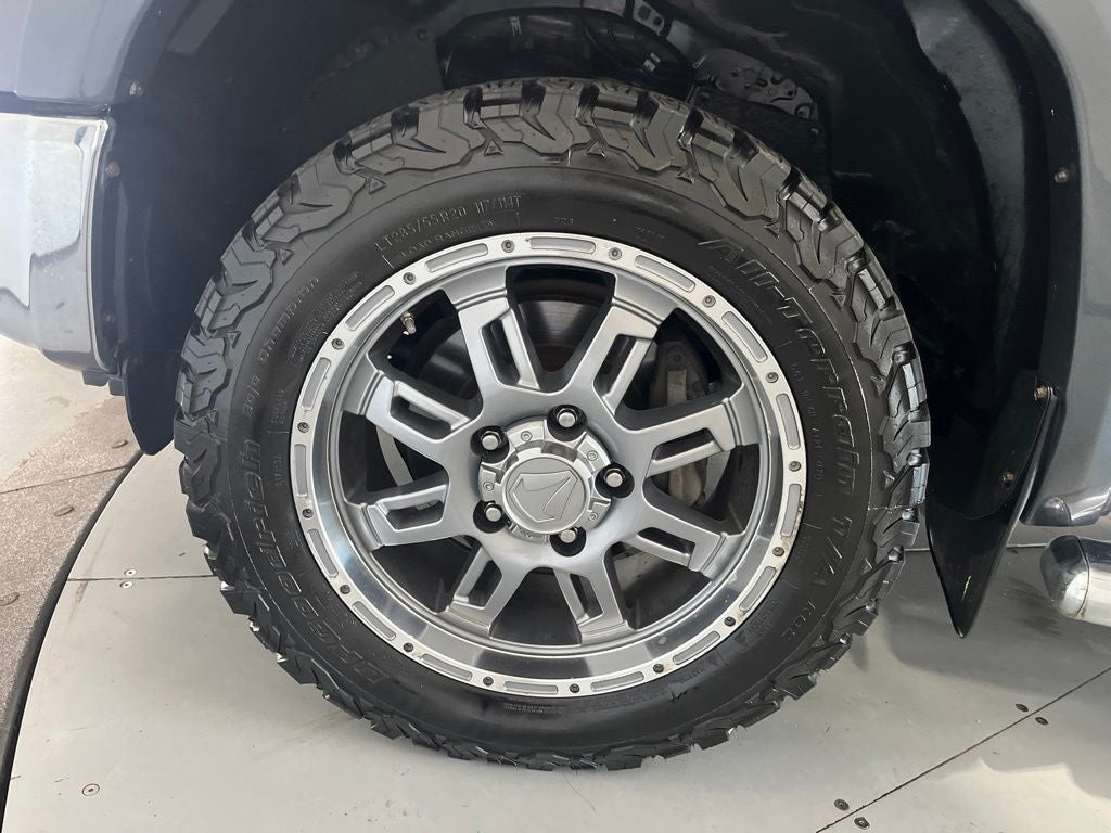2018 Toyota Tundra SR5