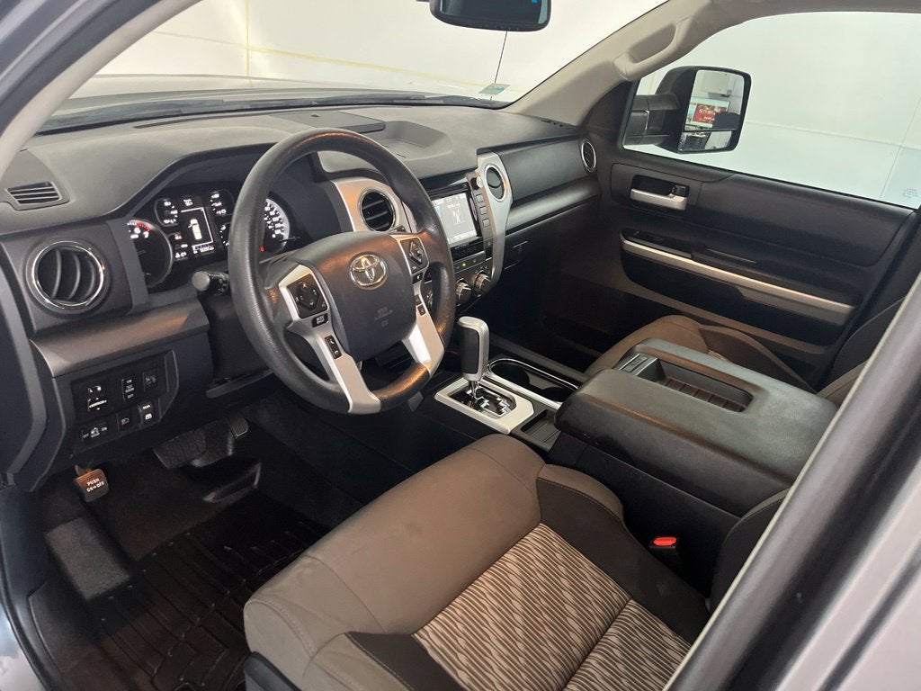 2018 Toyota Tundra SR5