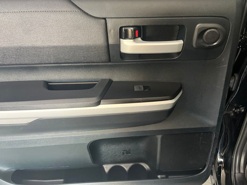 2016 Toyota Tundra Platinum 5.7L V8