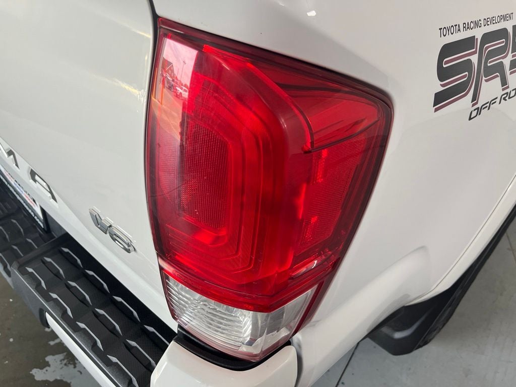 2016 Toyota Tacoma V6