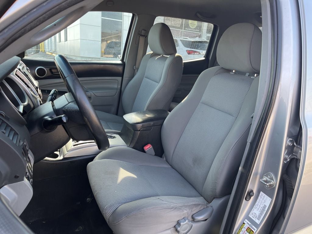 2015 Toyota Tacoma Base V6