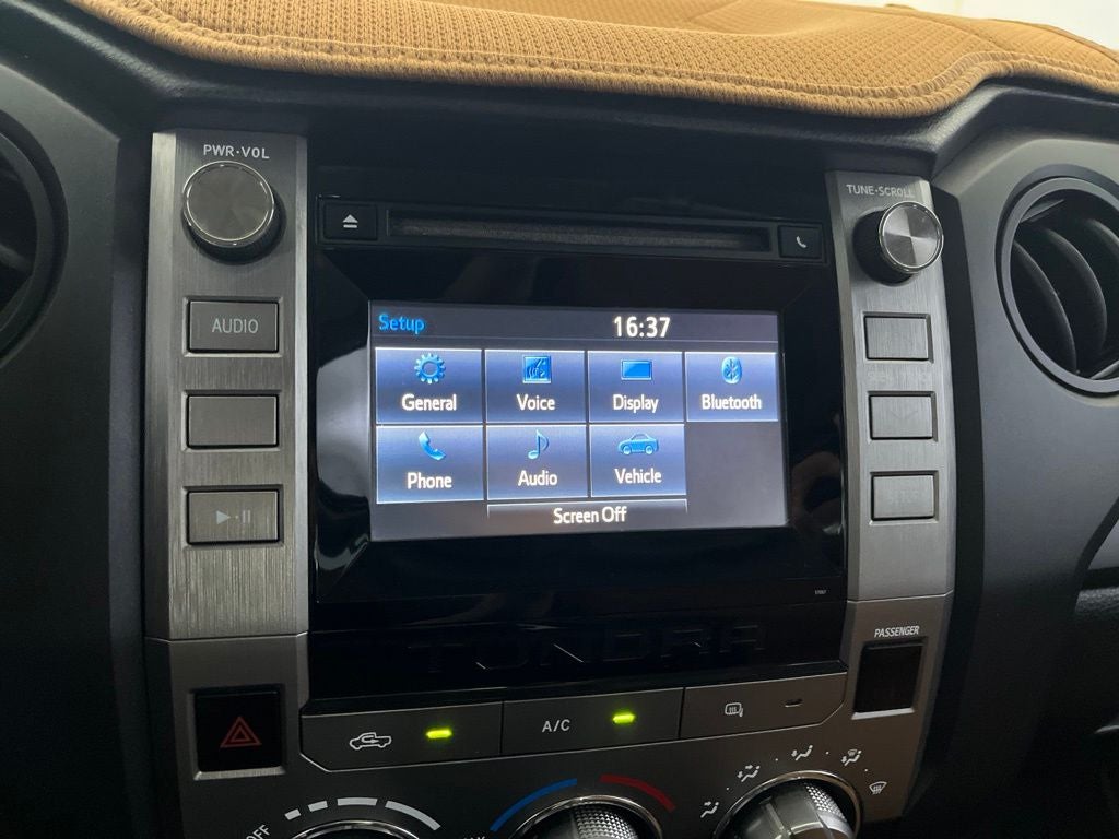 2014 Toyota Tundra SR