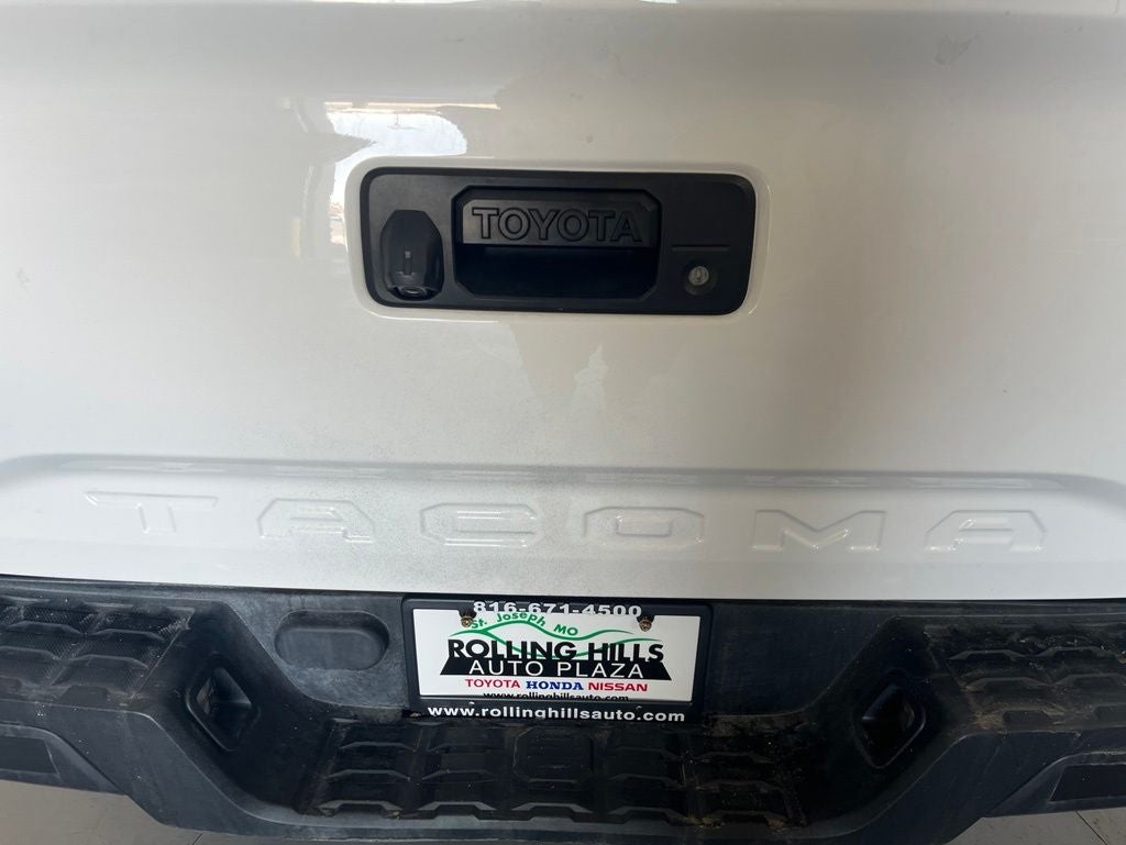 2020 Toyota Tacoma SR