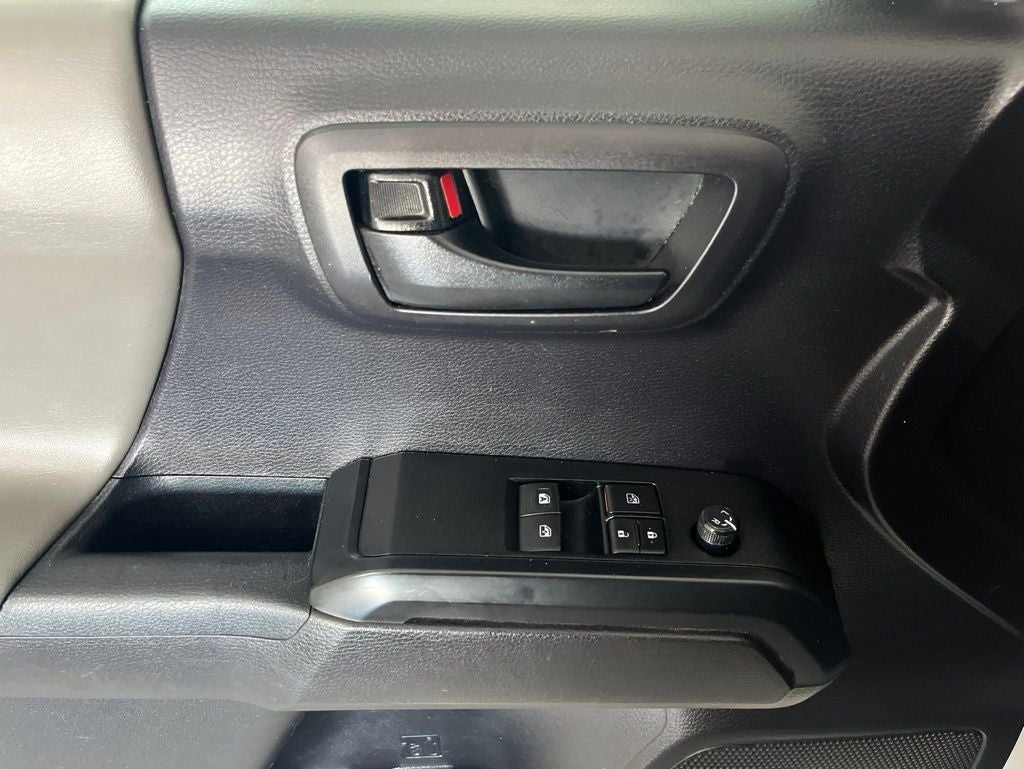 2020 Toyota Tacoma SR