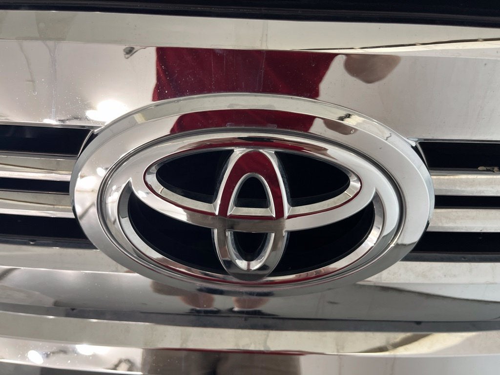2017 Toyota Tundra SR5