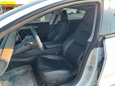 2023 Tesla Model 3 Performance
