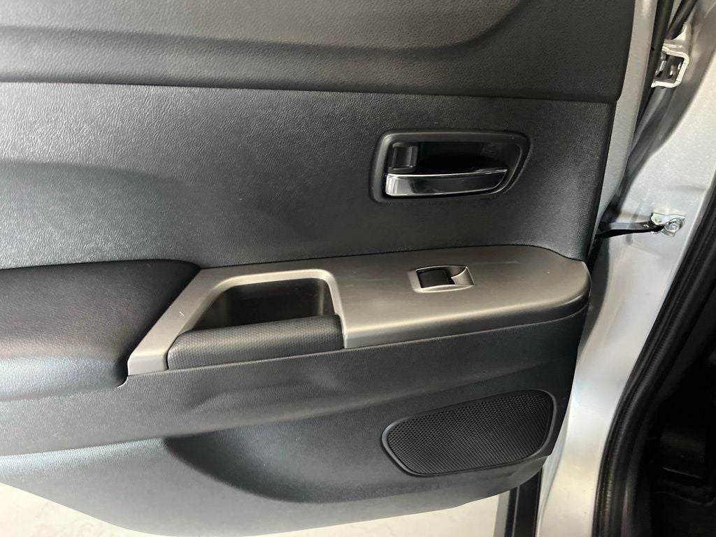2025 Mitsubishi Outlander Sport 2.0 SE