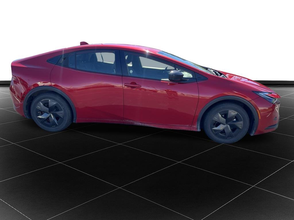 2025 Toyota Prius LE