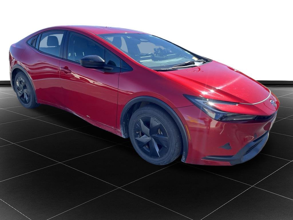 2025 Toyota Prius LE