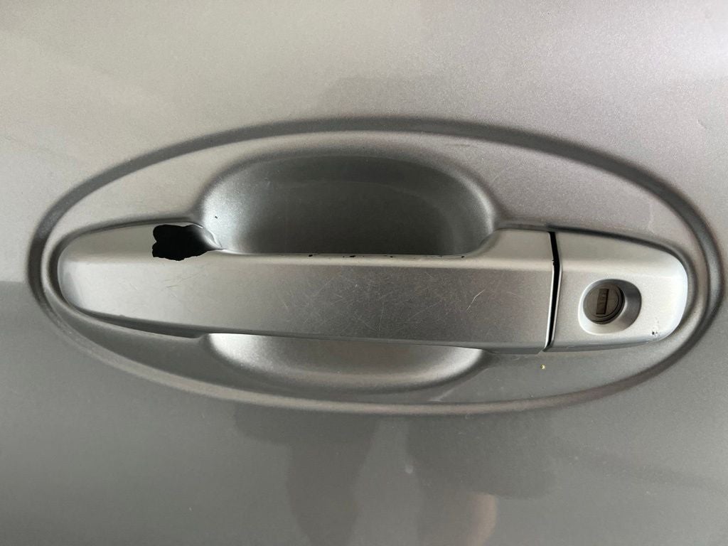 2012 Toyota Yaris LE