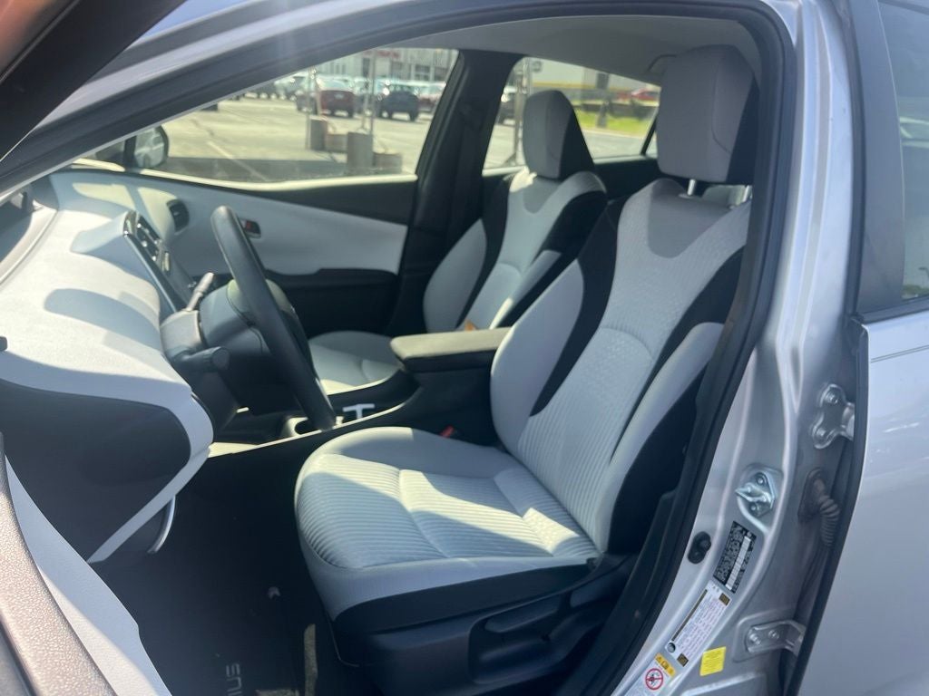 2017 Toyota Prius Two