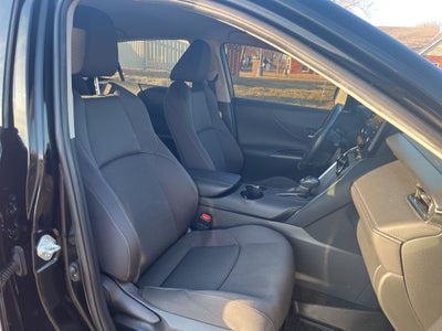 2021 Toyota Venza LE