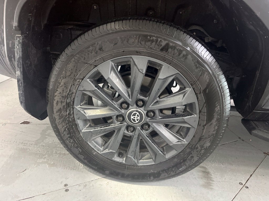 2027 Toyota Land Cruiser Base