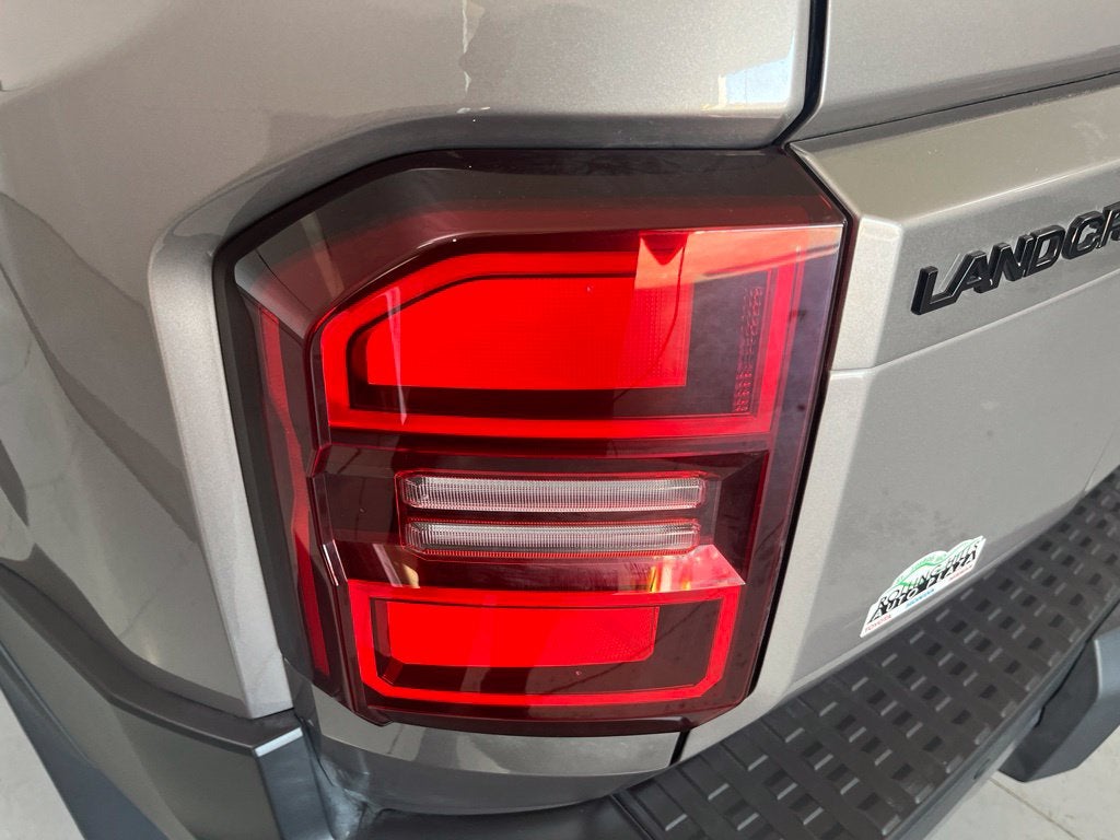 2027 Toyota Land Cruiser Base