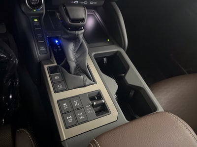 2027 Toyota Land Cruiser Base