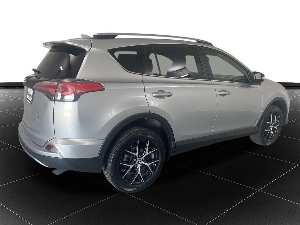 2018 Toyota RAV4 SE