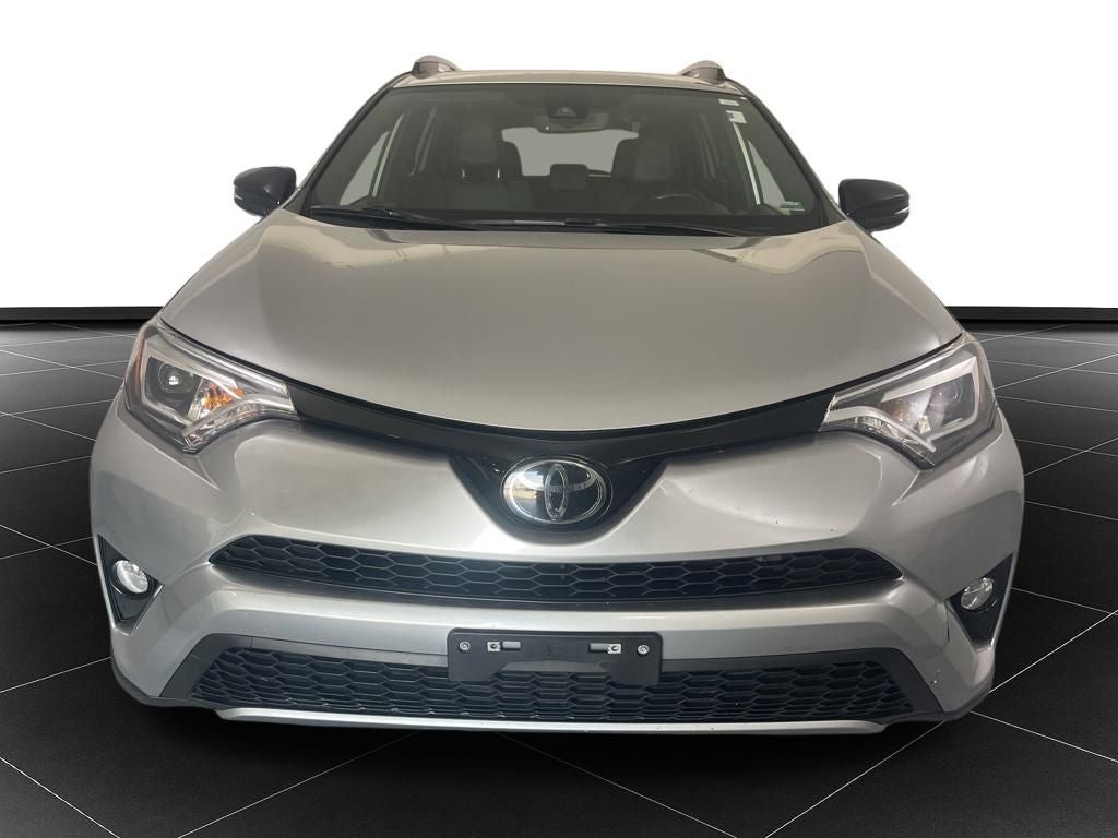 2018 Toyota RAV4 SE