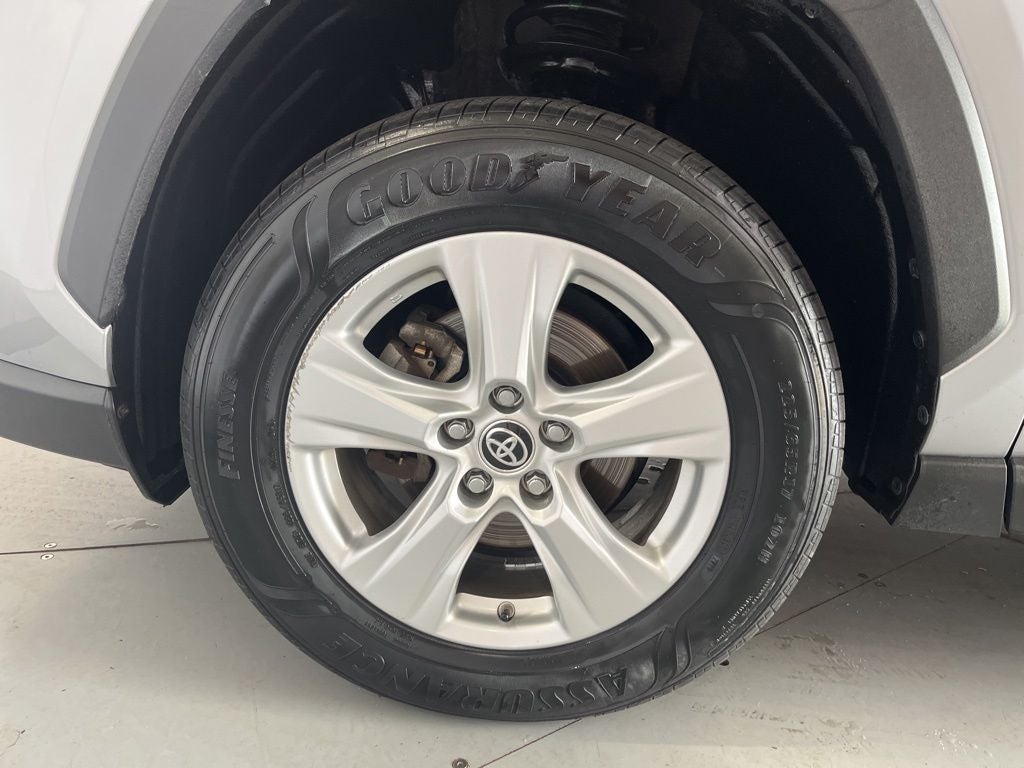 2019 Toyota RAV4 Hybrid XLE
