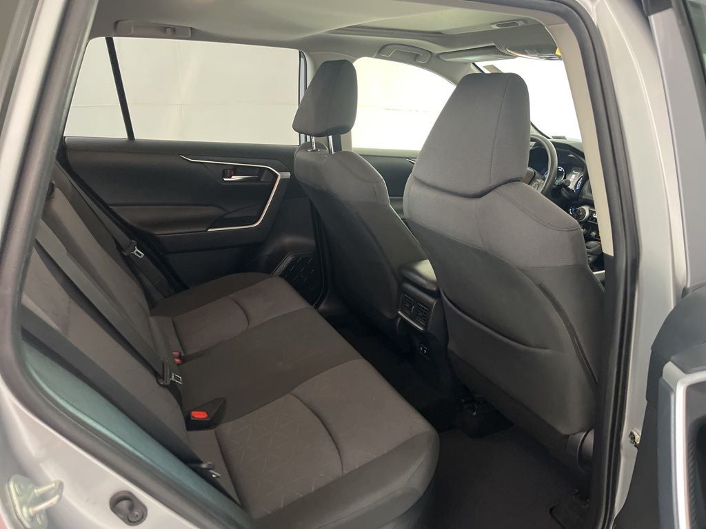 2019 Toyota RAV4 Hybrid XLE