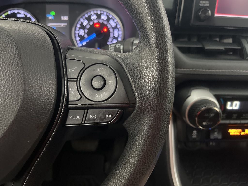 2019 Toyota RAV4 Hybrid XLE