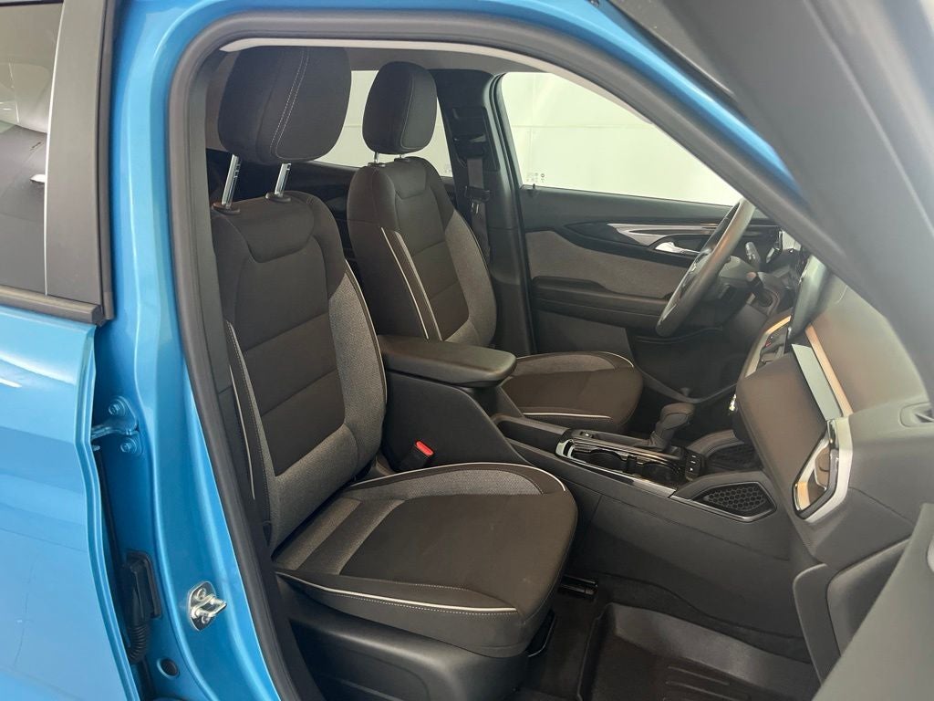 2025 Chevrolet TrailBlazer LS