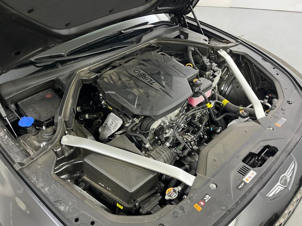 2025 Genesis G70 2.5T