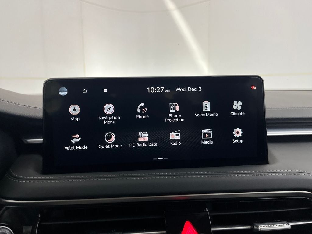 2025 Genesis G70 2.5T