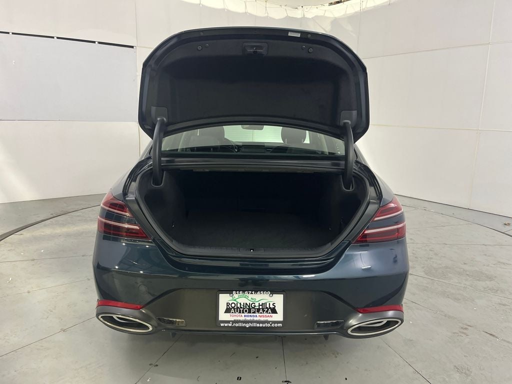 2025 Genesis G70 2.5T