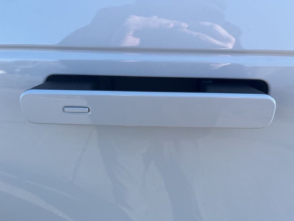 2023 Land Rover Range Rover Velar R-Dynamic S