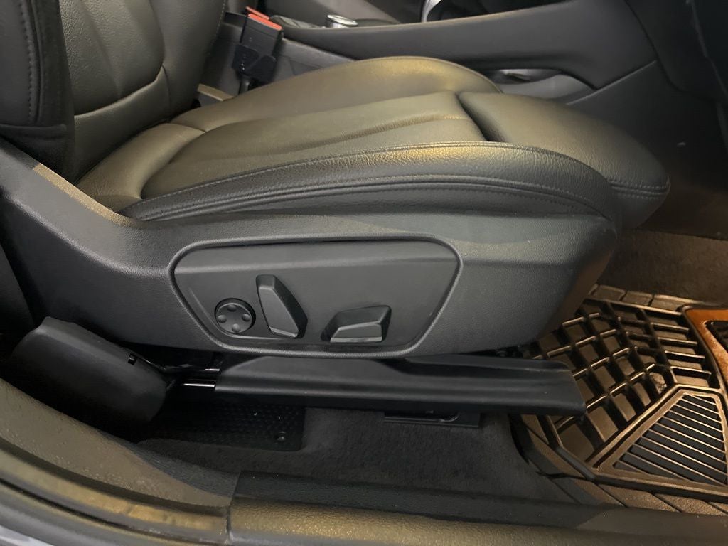 2022 BMW X2 sDrive28i