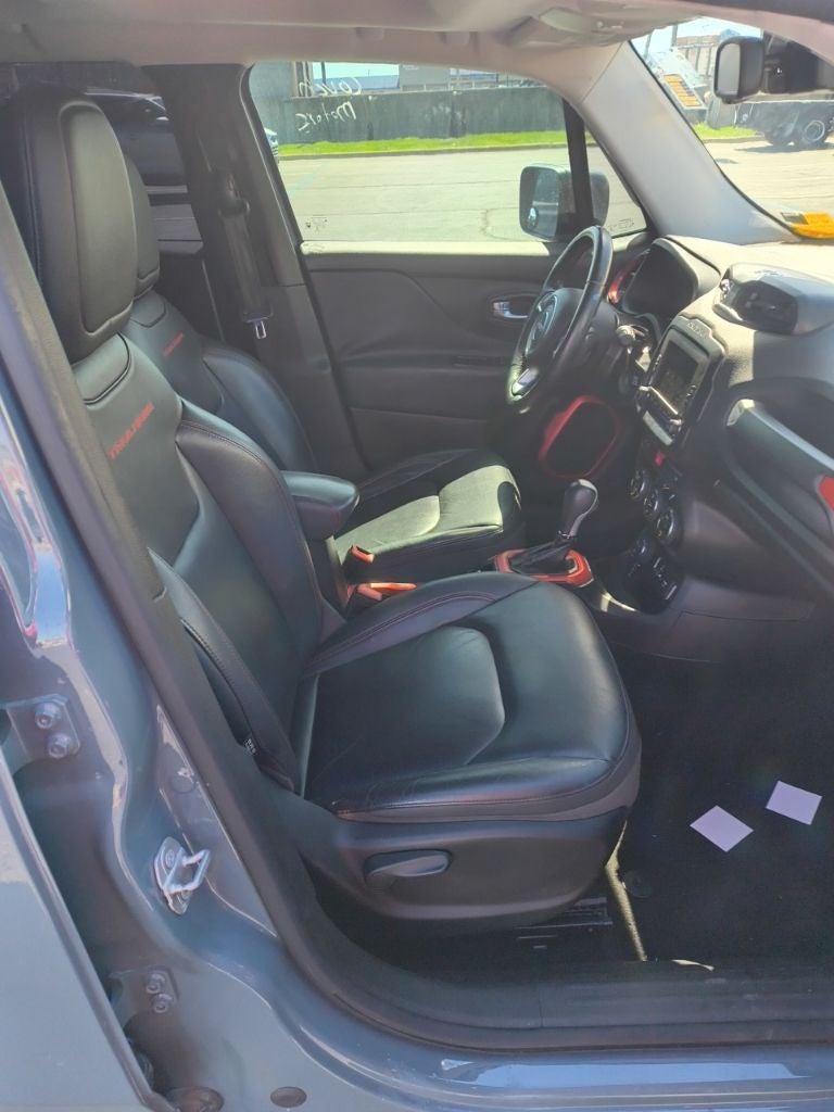 2016 Jeep Renegade Trailhawk