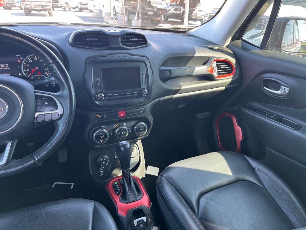 2016 Jeep Renegade Trailhawk