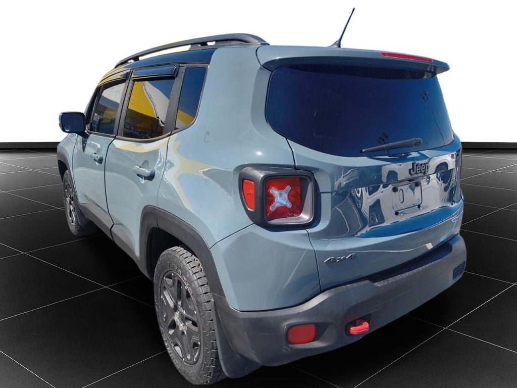 2016 Jeep Renegade Trailhawk