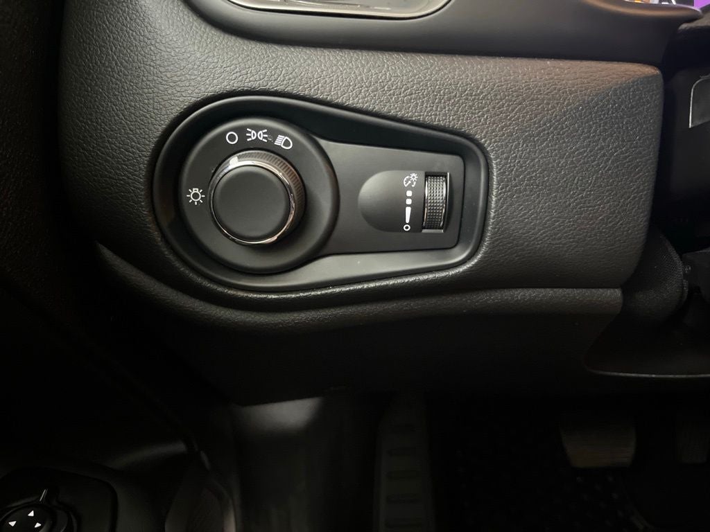 2023 Jeep Renegade Latitude